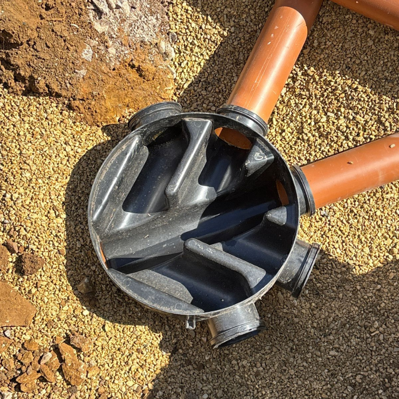 Commercial drainage chamber installation by R12 Groundworks.